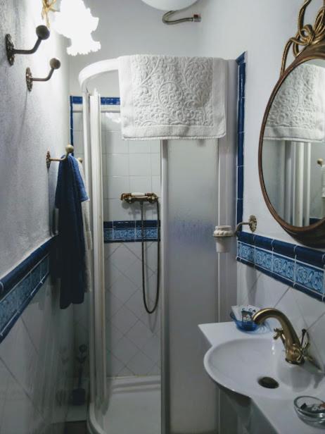 Habitacion En Casa Con Encanto, Ubeda エクステリア 写真